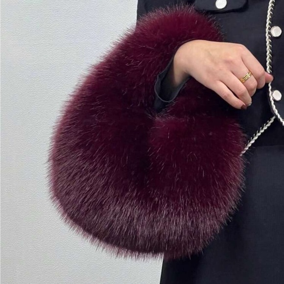 Elegant Burgundy Faux Fur Women's Bag - Picture 1 of 7